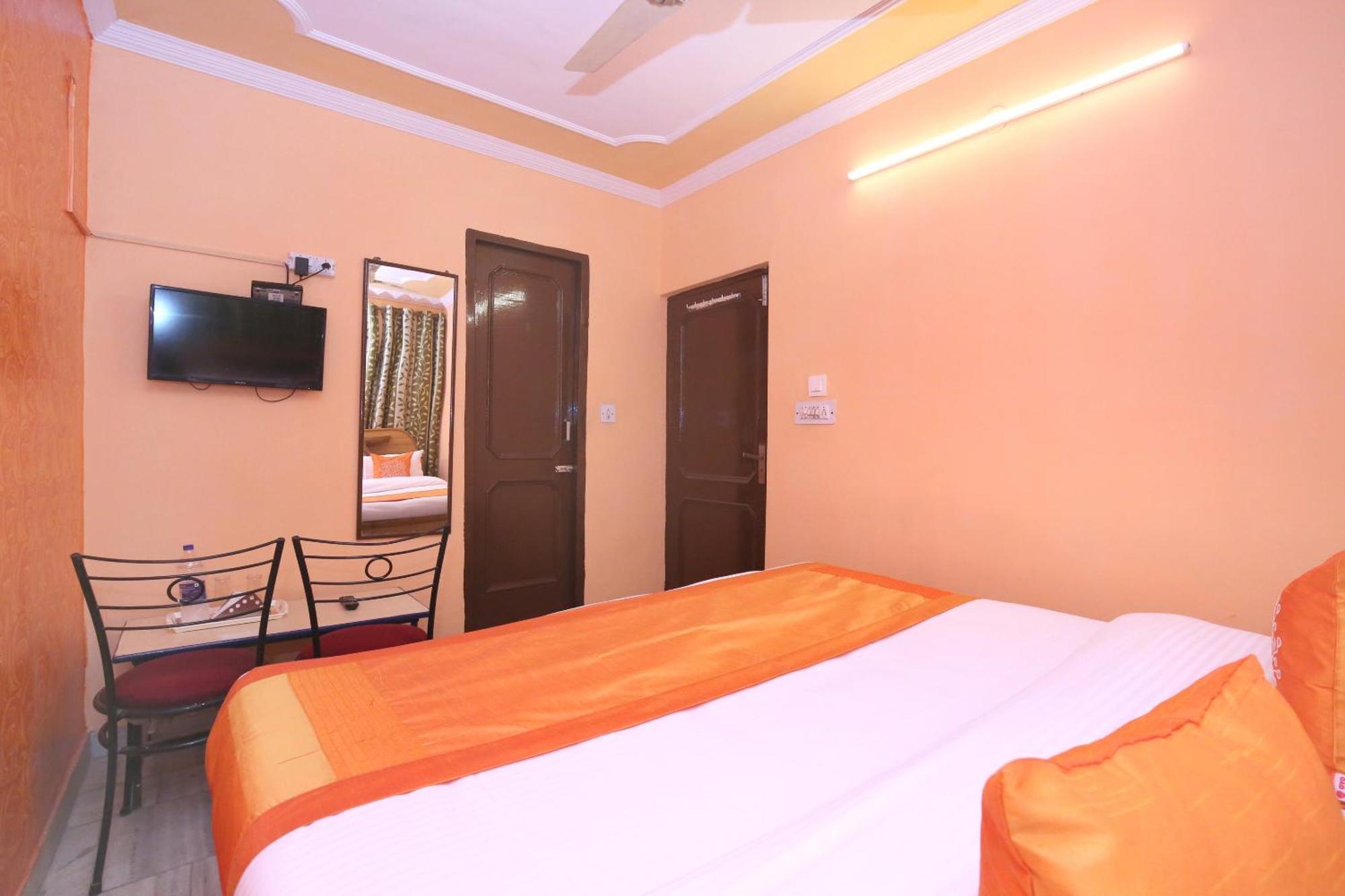 Super Hotel O Rajesh Palace Chandīgarh Exteriér fotografie