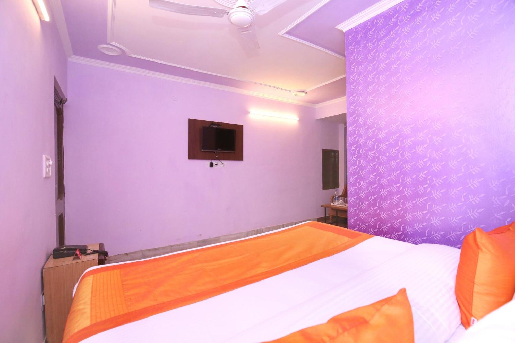 Super Hotel O Rajesh Palace Chandīgarh Exteriér fotografie